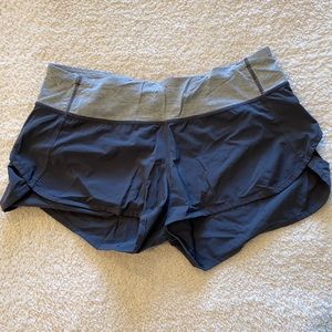 Lululemon Speed Up Low Rise 2.5” shorts
